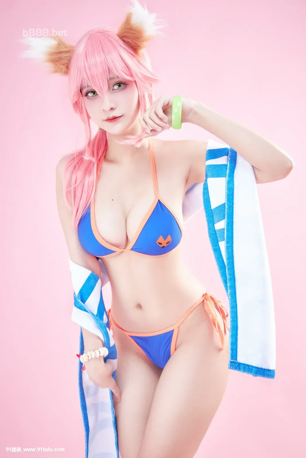 Cosplay Azami [47P][新 田恵海 写真 集]